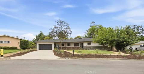 11817 Peach Tree Circle