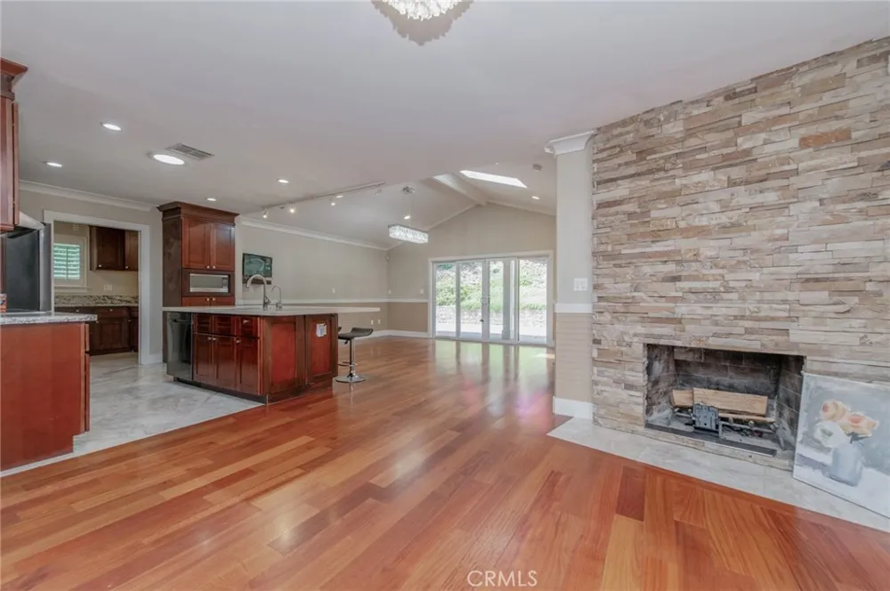 2545 Castle Rock Road Diamond Bar, CA 91765