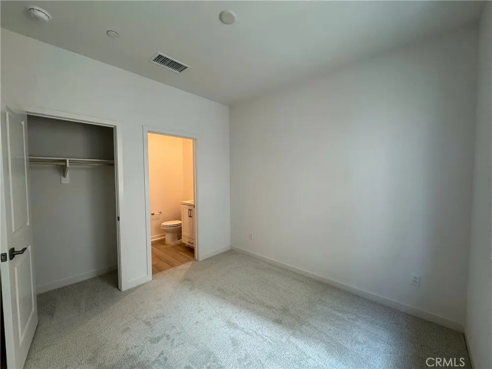 2605 Sprout #101 Corona, CA 92883