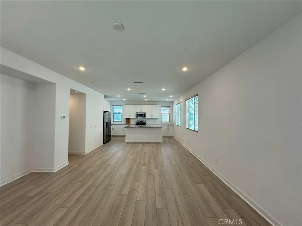 2605 Sprout #101 Corona, CA 92883