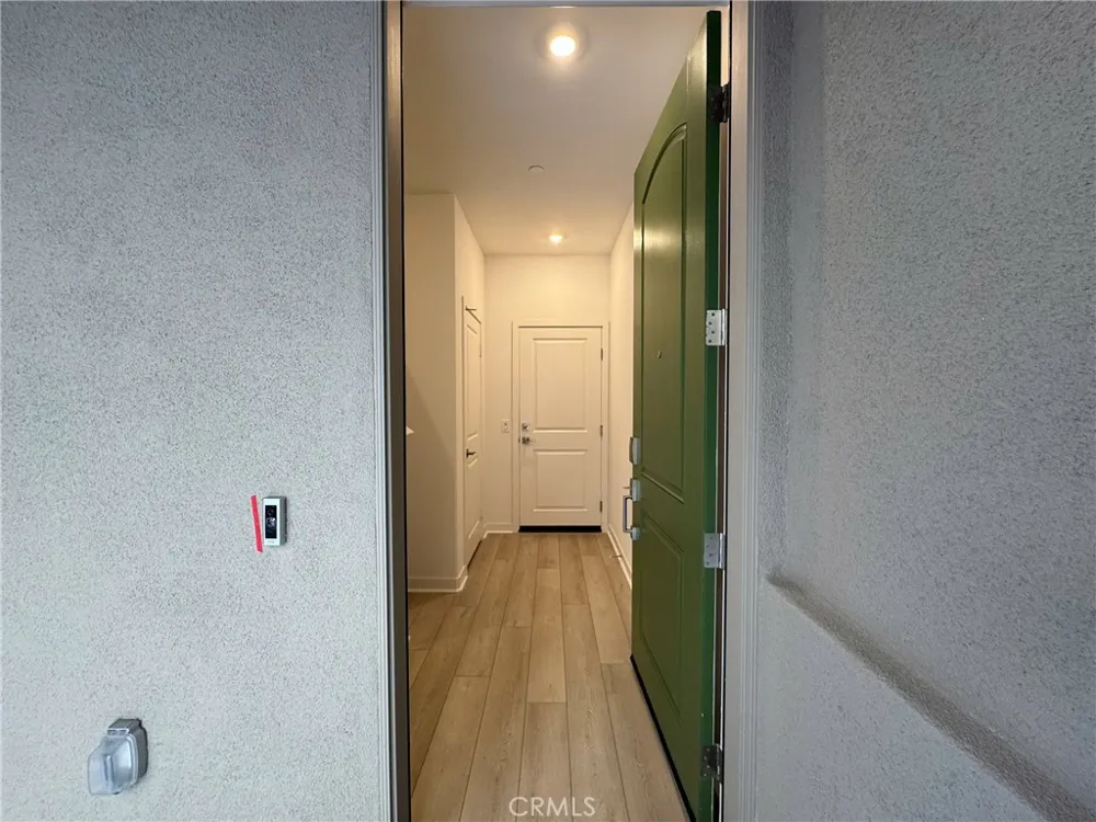 2605 Sprout #101 Corona, CA 92883