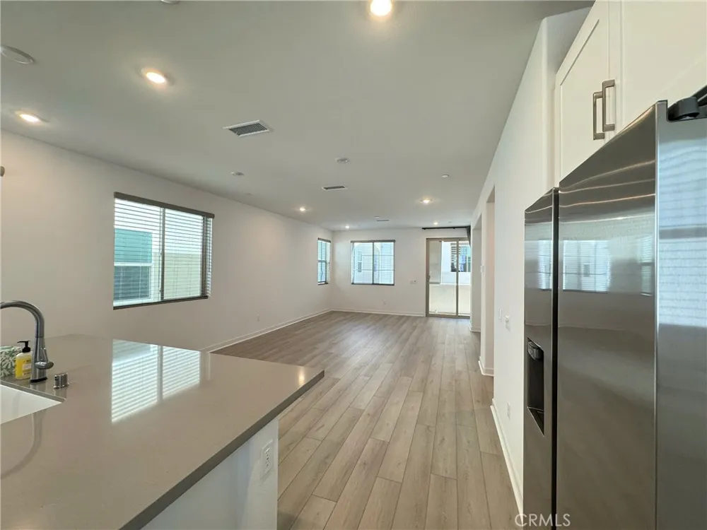 2605 Sprout #101 Corona, CA 92883