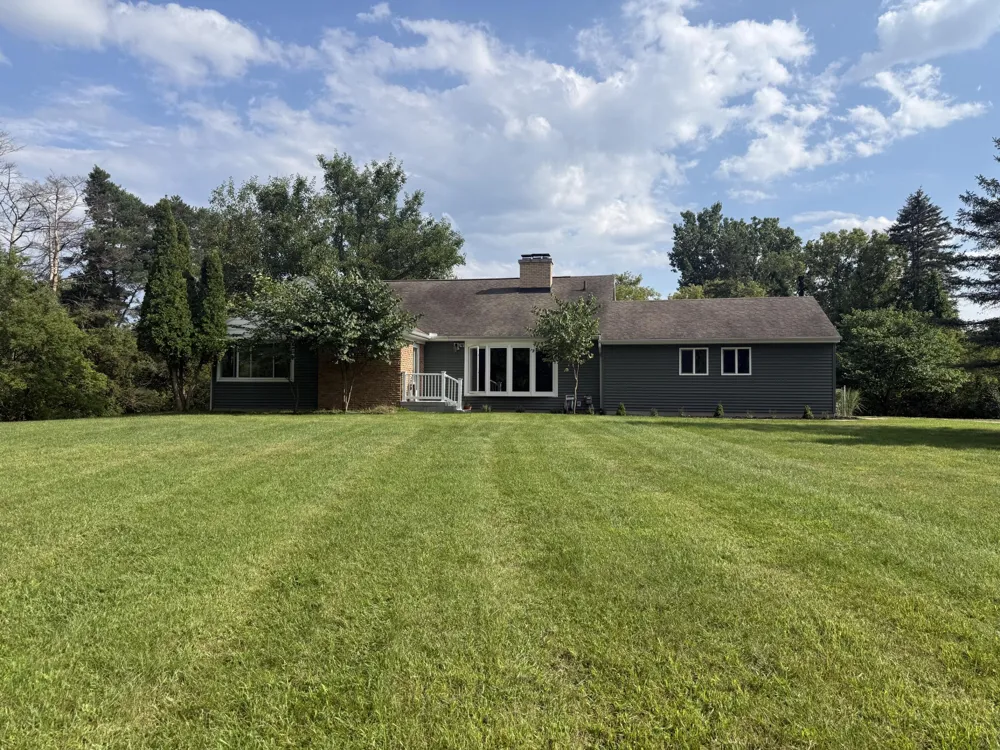 1122 W Green Street Hastings, MI 49058