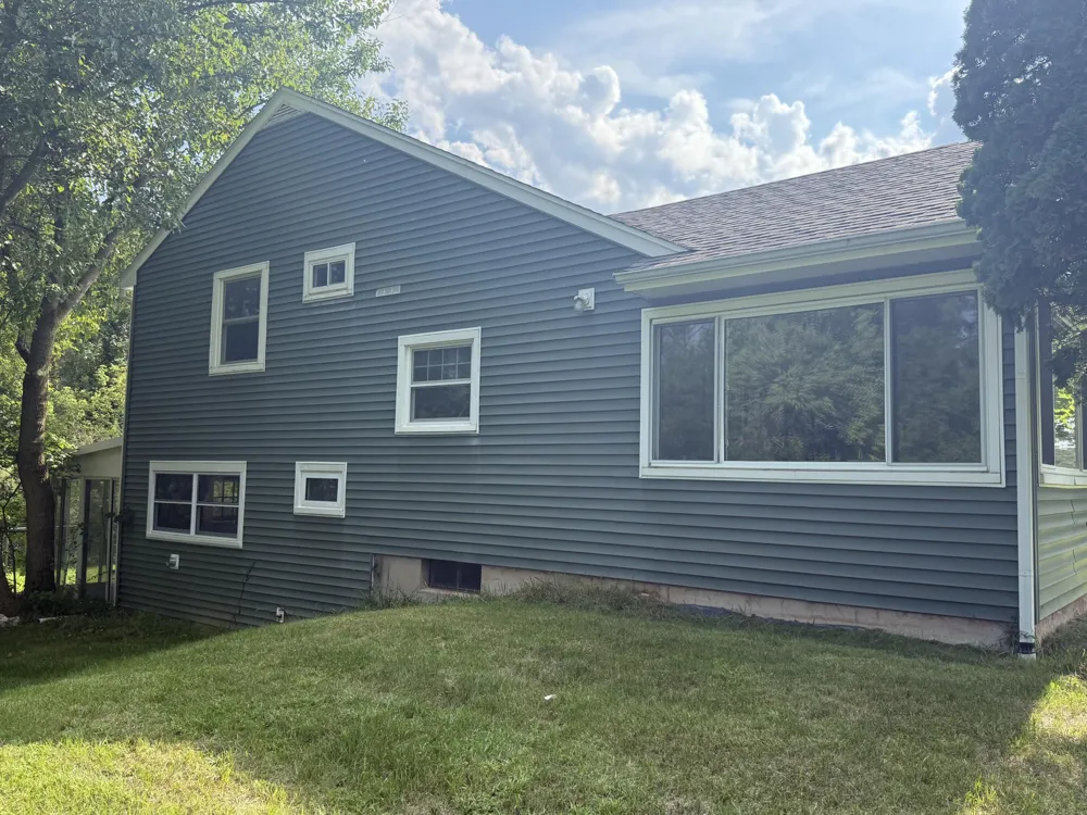 1122 W Green Street Hastings, MI 49058