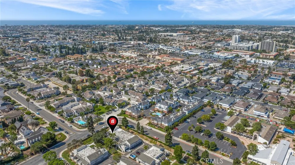 18741 Applewood Huntington Beach, CA 92646