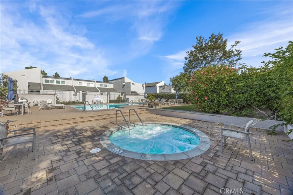 18741 Applewood Huntington Beach, CA 92646