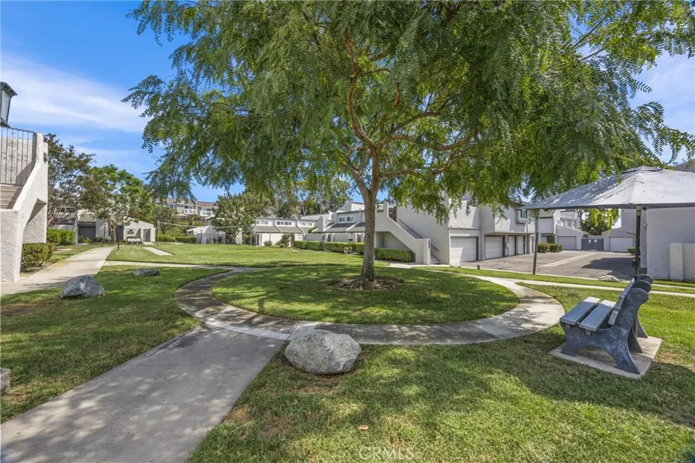 18741 Applewood Huntington Beach, CA 92646