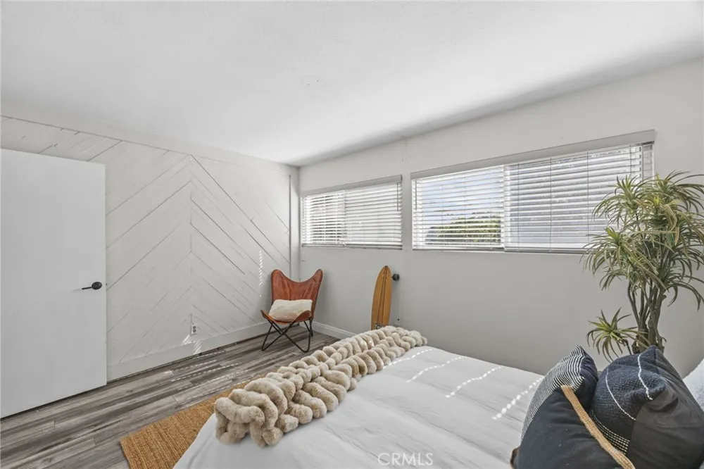 18741 Applewood Huntington Beach, CA 92646