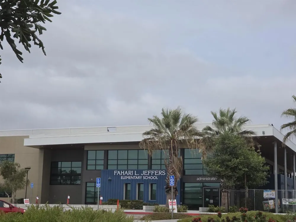 1233 Calle Pomelo #3 Chula Vista, CA 91913