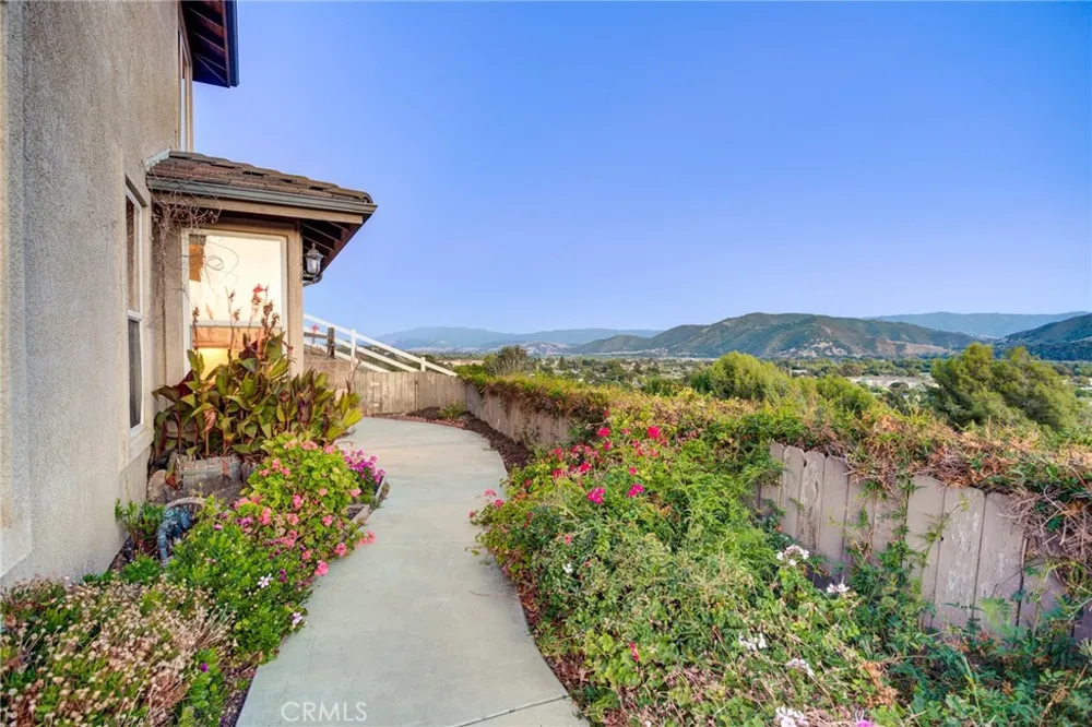 421 Via Corona Buellton, CA 93427