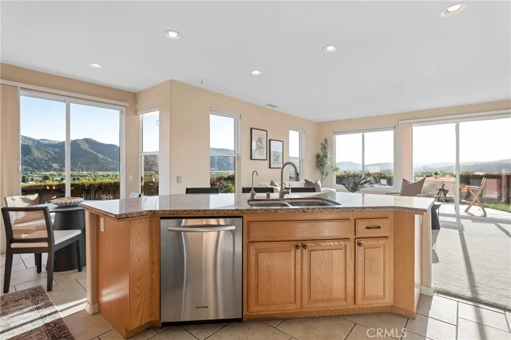 421 Via Corona Buellton, CA 93427