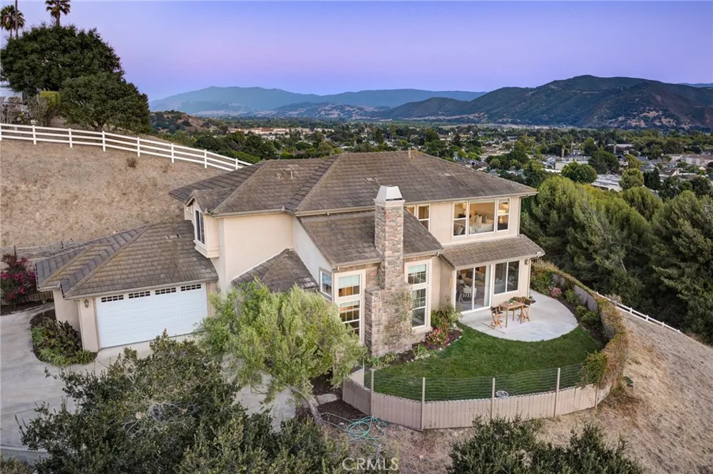 421 Via Corona Buellton, CA 93427