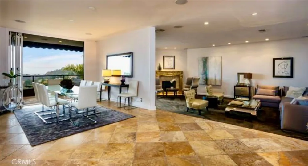 7218 Mulholland Los Angeles, CA 90068