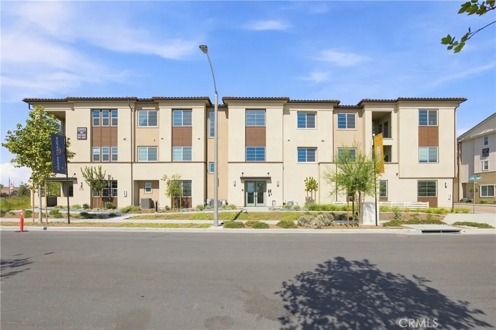 12903 Paradiso Eastvale, CA 92880