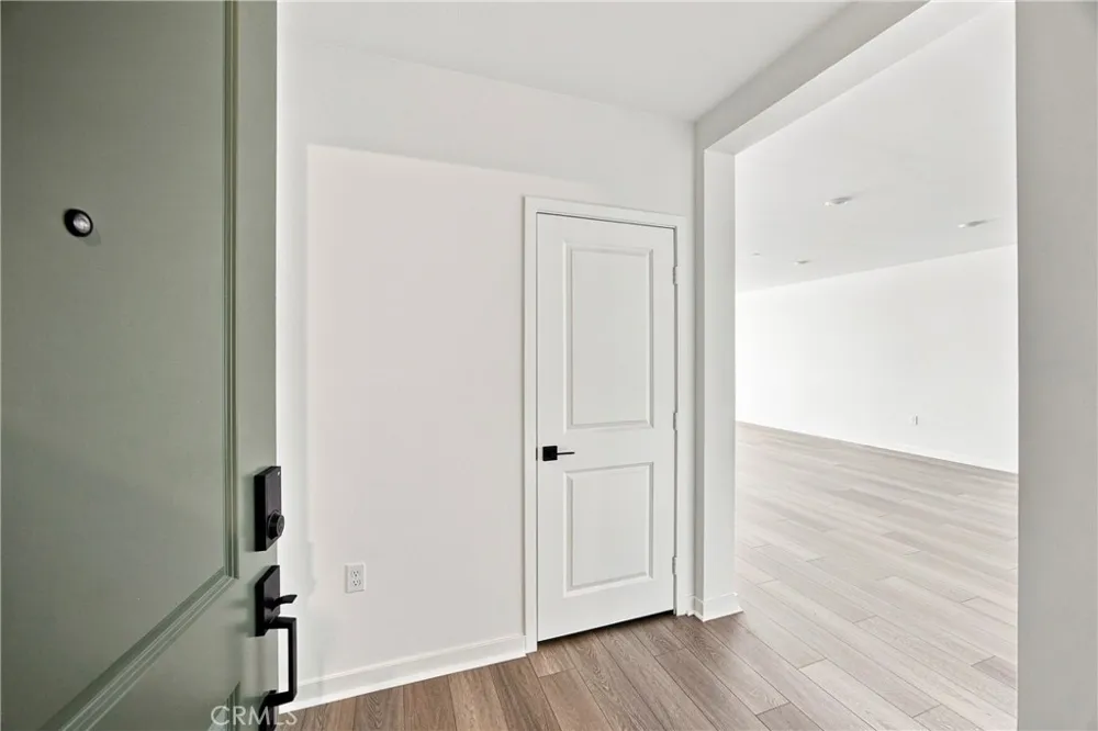 12903 Paradiso Eastvale, CA 92880