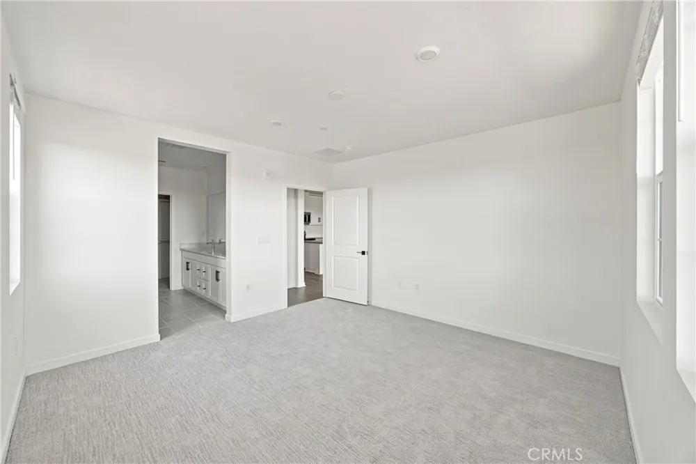 12903 Paradiso Eastvale, CA 92880
