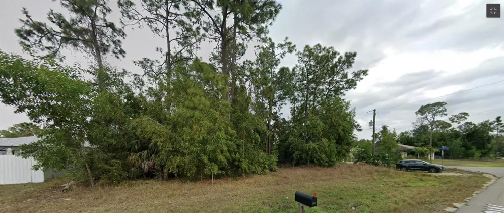 2440 LANTANA AVENUE S Lehigh Acres, FL 33973