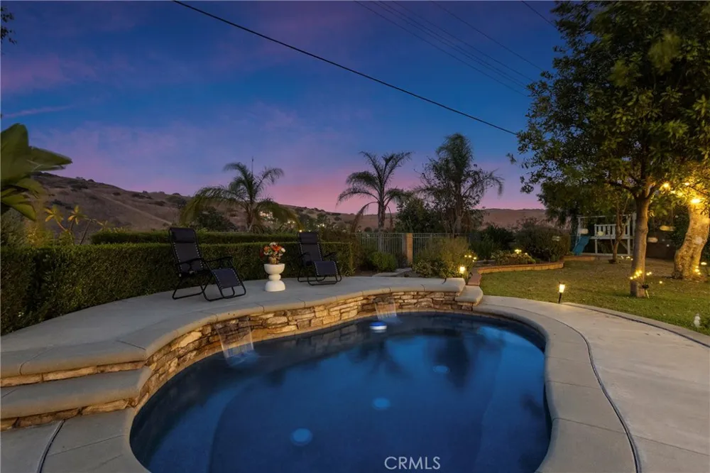220 Copa De Oro Drive Brea, CA 92823