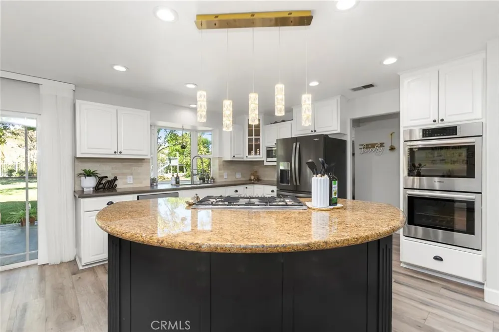 220 Copa De Oro Drive Brea, CA 92823