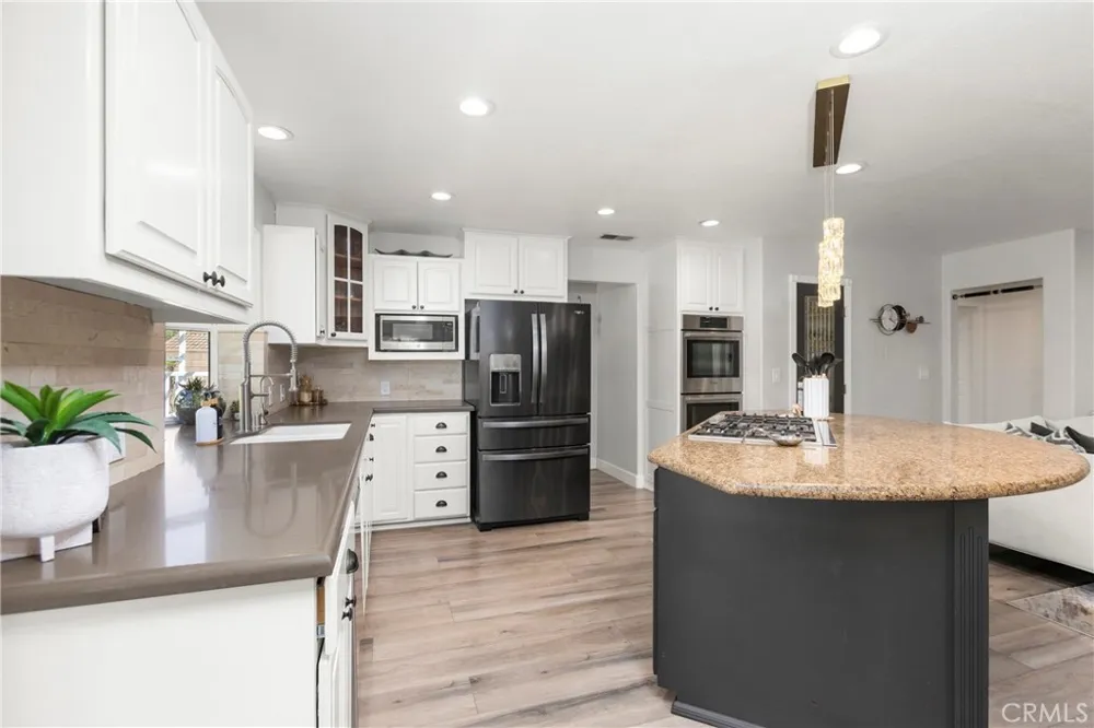 220 Copa De Oro Drive Brea, CA 92823