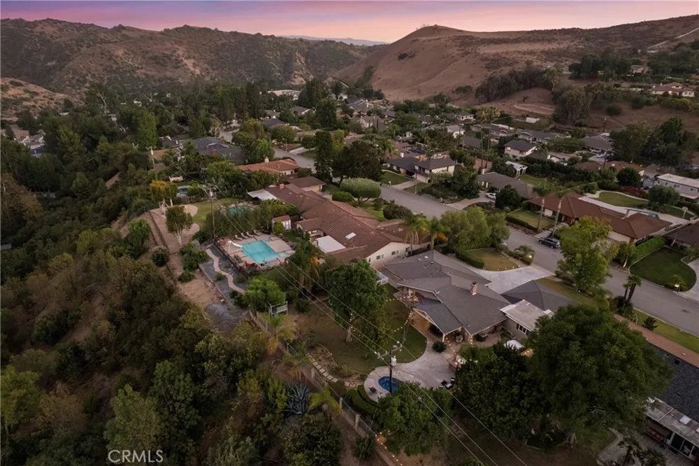 220 Copa De Oro Drive Brea, CA 92823