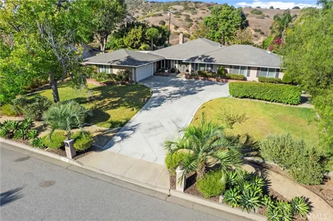220 Copa De Oro Drive