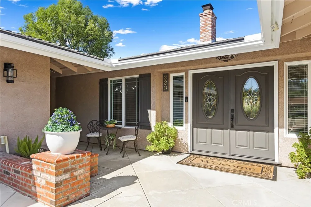 220 Copa De Oro Drive Brea, CA 92823