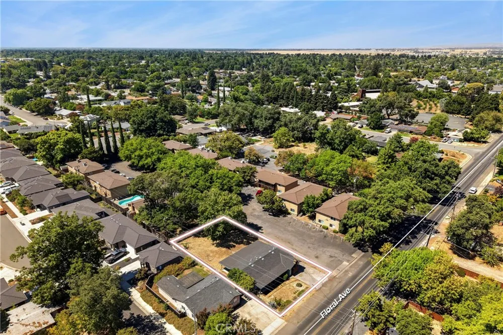 2303 Floral Chico, CA 95926