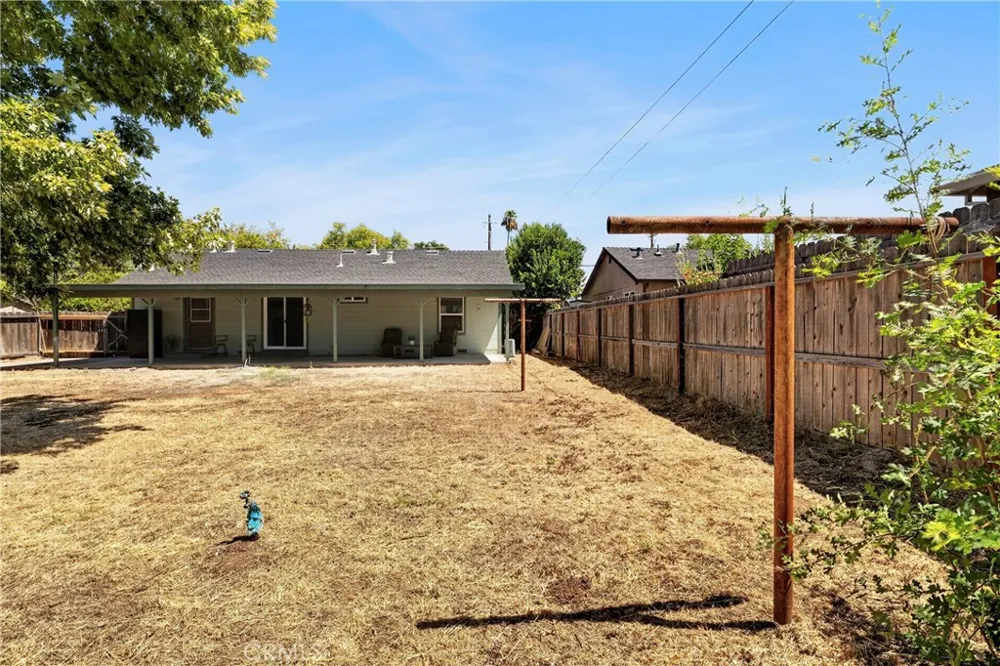 2303 Floral Chico, CA 95926