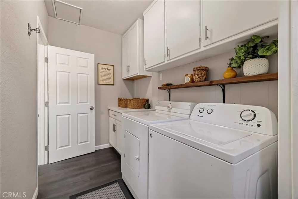 2303 Floral Chico, CA 95926