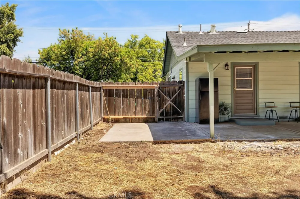 2303 Floral Chico, CA 95926