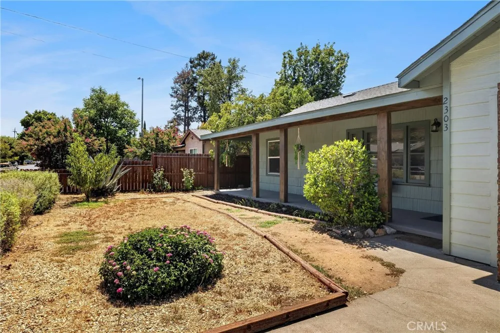 2303 Floral Chico, CA 95926