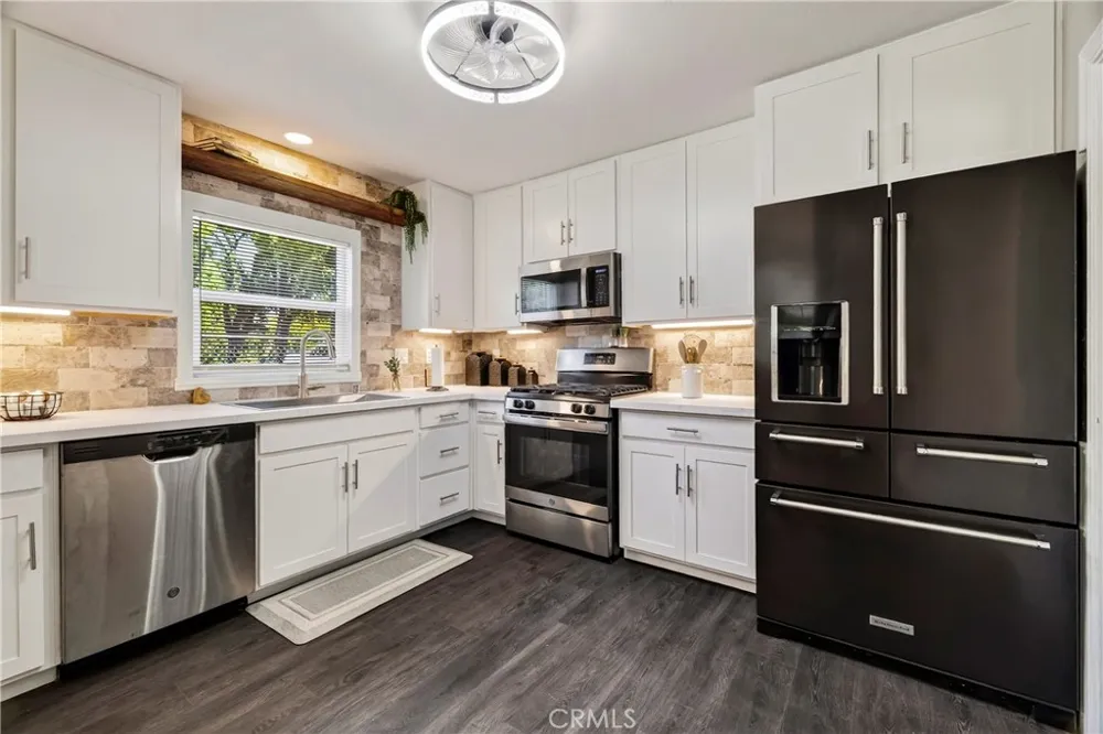 2303 Floral Chico, CA 95926