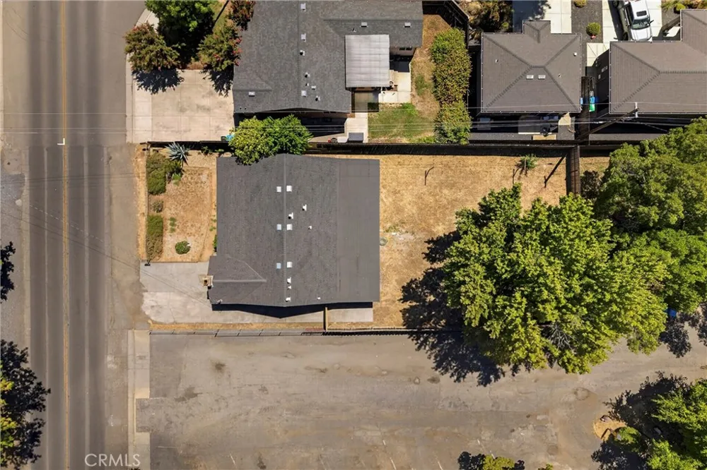 2303 Floral Chico, CA 95926