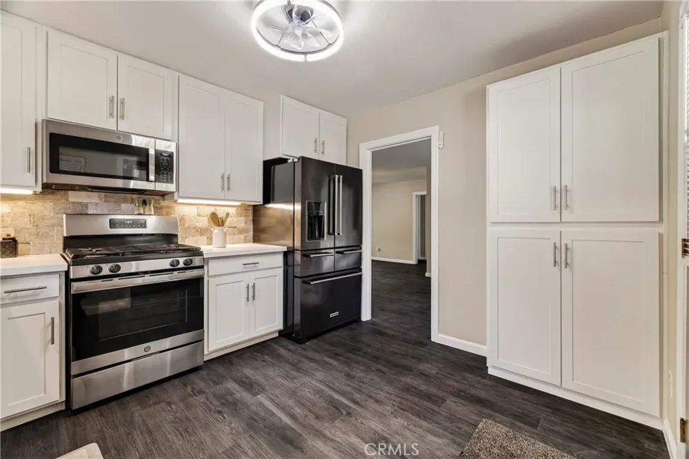 2303 Floral Chico, CA 95926