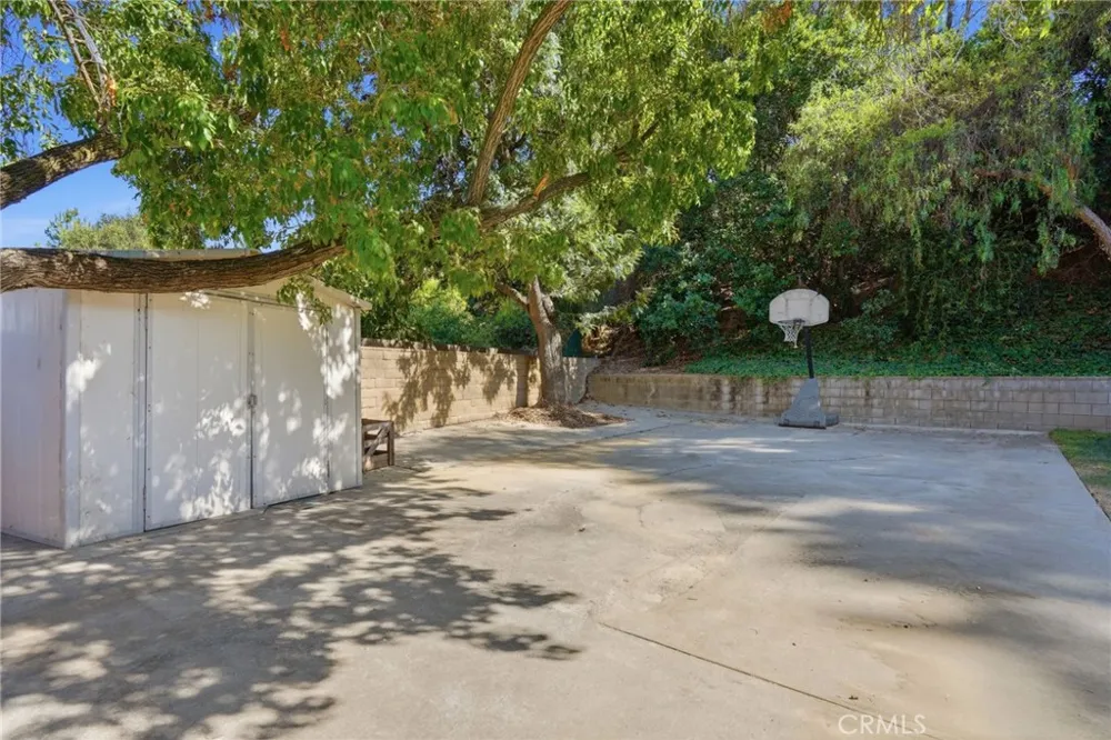 1860 Old Canyon Hacienda Heights, CA 91745