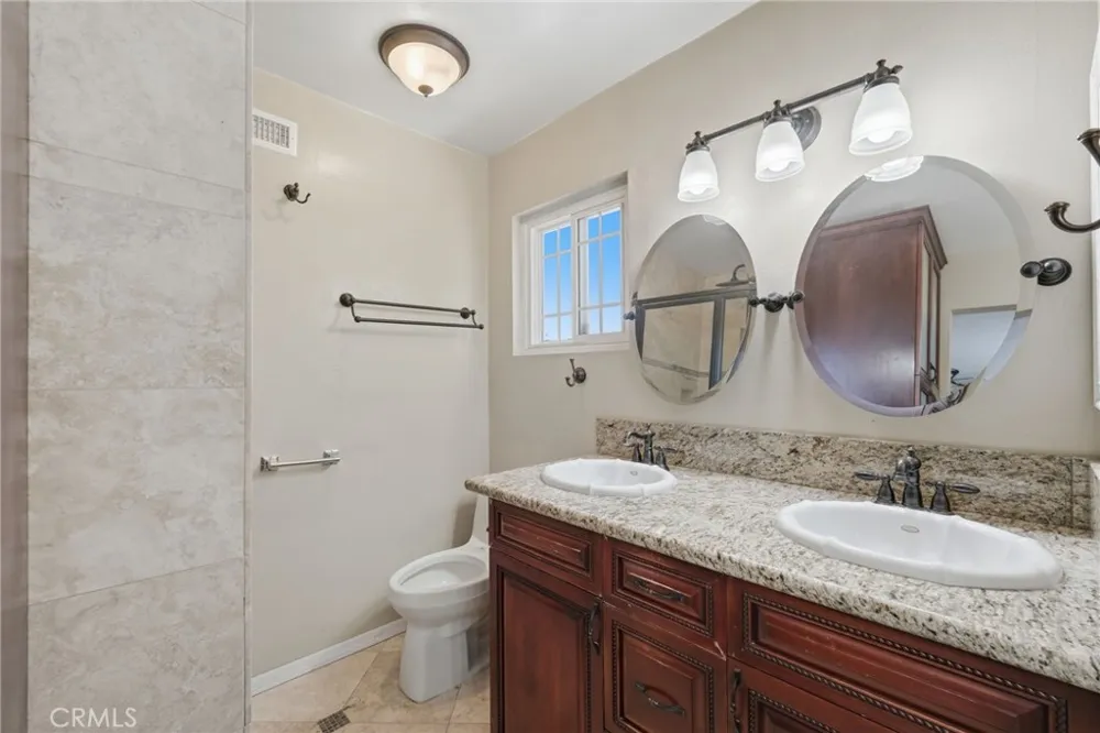 1860 Old Canyon Hacienda Heights, CA 91745