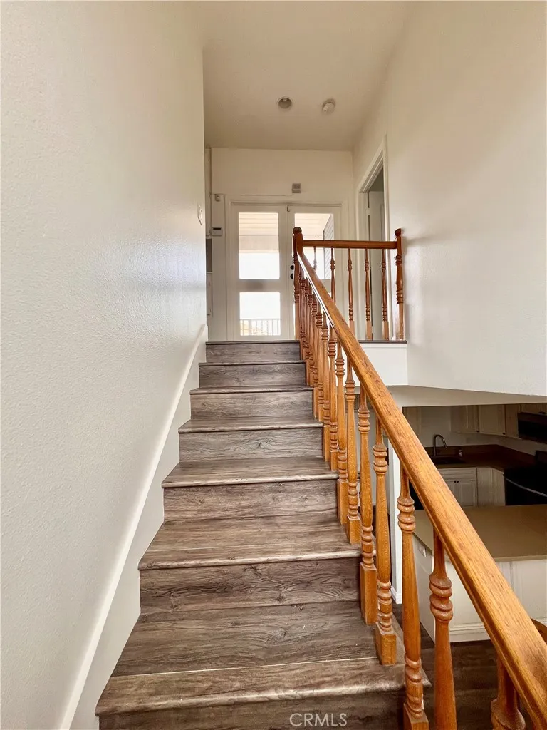 129 W Palmyra Orange, CA 92866