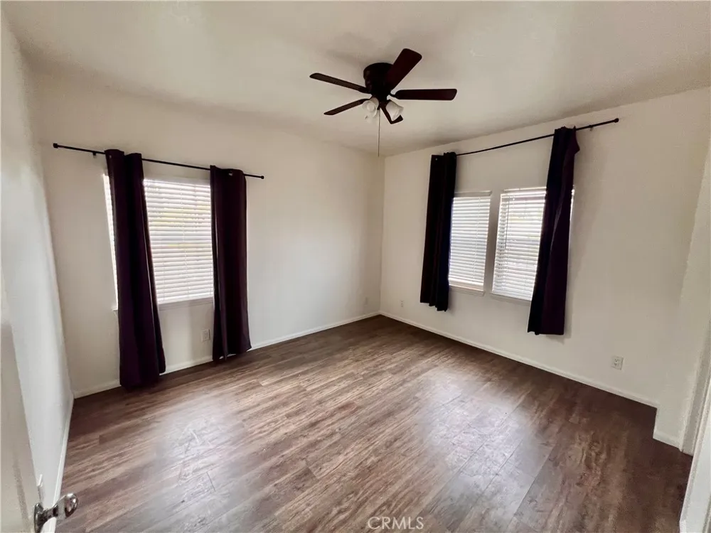 129 W Palmyra Orange, CA 92866
