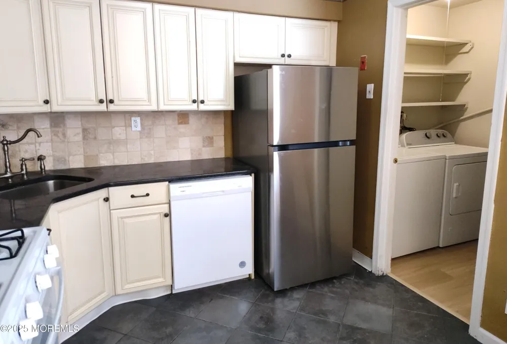 55 Frontier Way Tinton Falls, NJ 07753