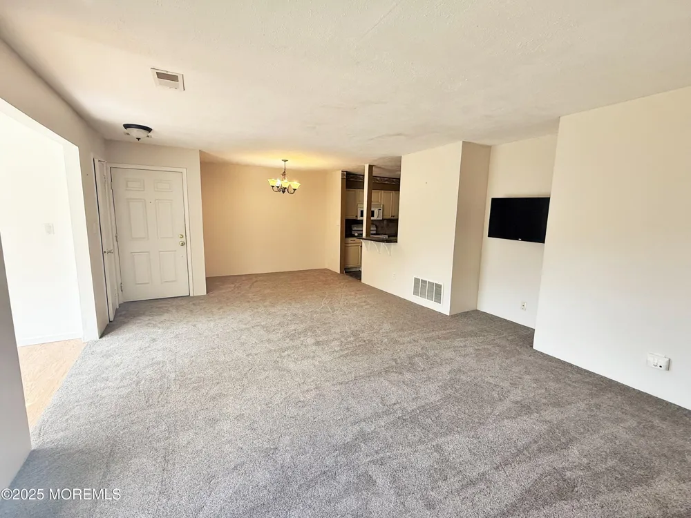 55 Frontier Way Tinton Falls, NJ 07753