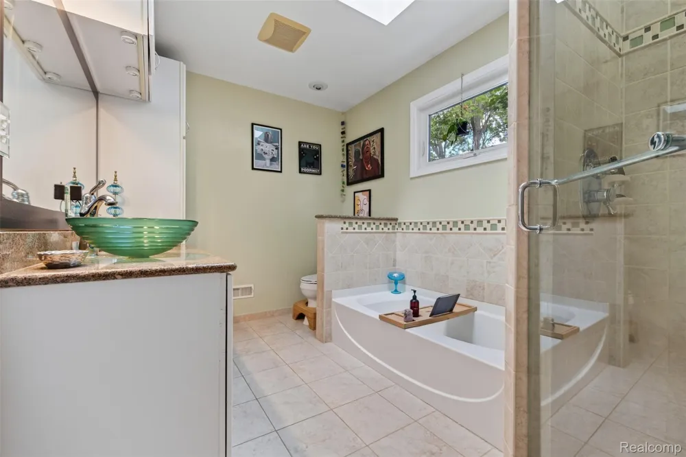 3676 Phillips Avenue Berkley City, MI 48072