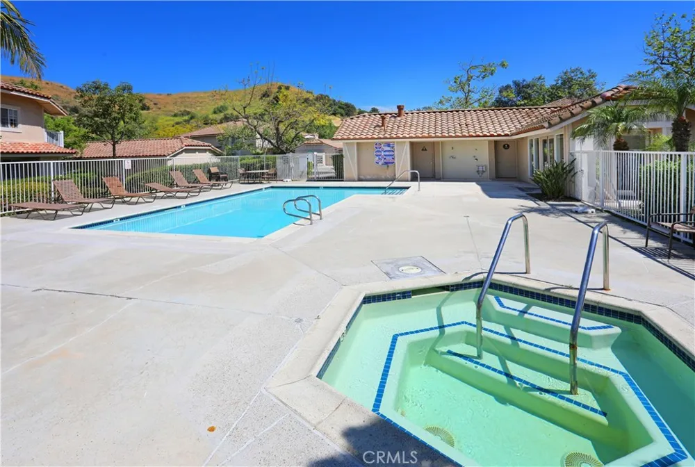 19801 Meadow Ridge Trabuco Canyon, CA 92679