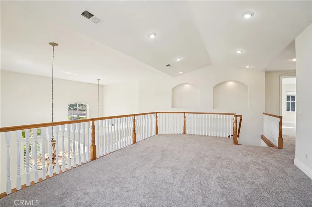 17405 Jasmine Cerritos, CA 90703