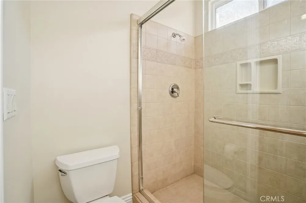 17405 Jasmine Cerritos, CA 90703