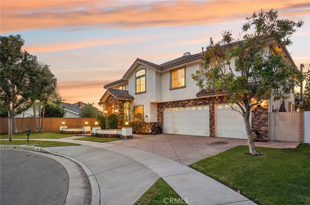 17405 Jasmine Cerritos, CA 90703