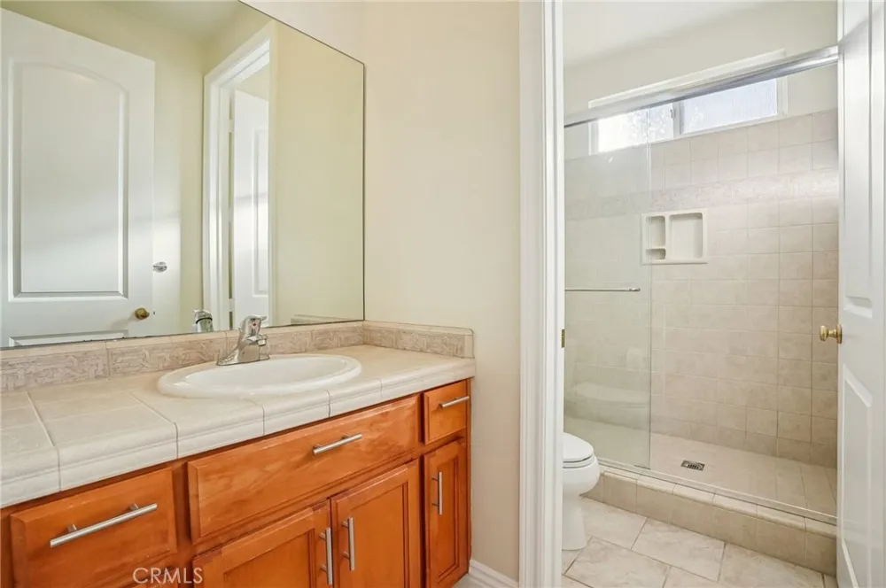 17405 Jasmine Cerritos, CA 90703