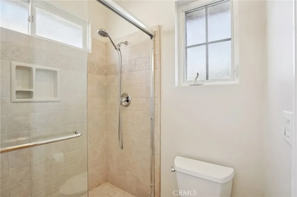 17405 Jasmine Cerritos, CA 90703