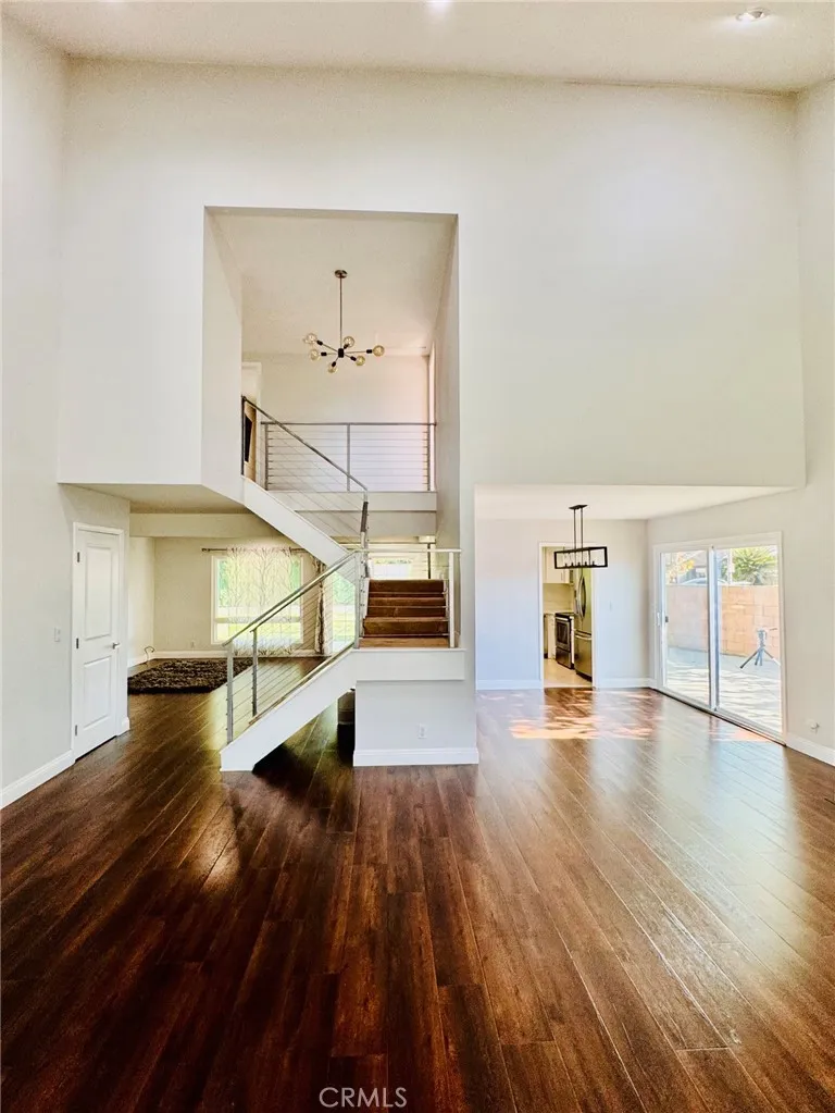 1413 W Moore Santa Ana, CA 92704