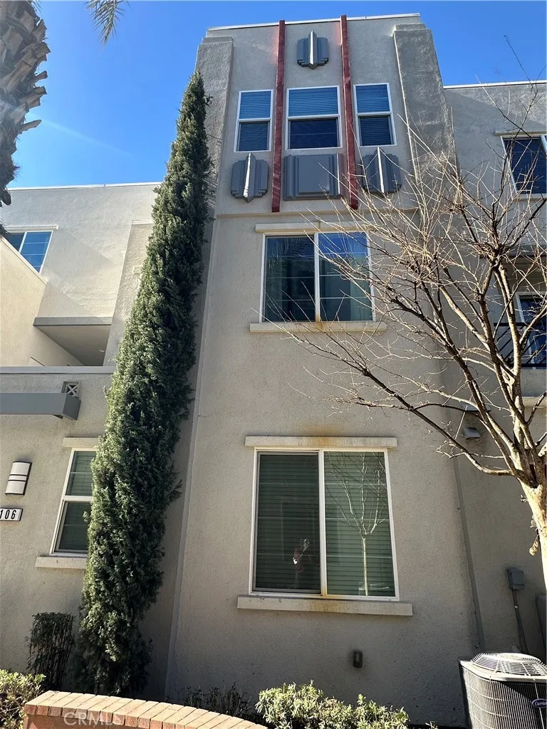106 Eureka Place Upland, CA 91786
